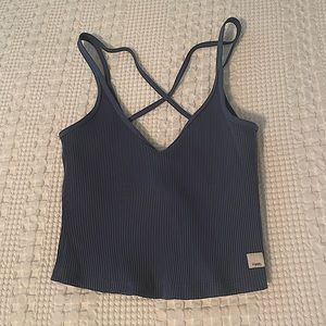 Vuori crop. Size small.